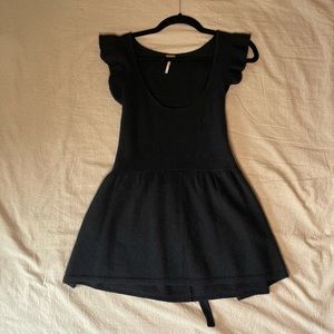 Black cashmere free people top